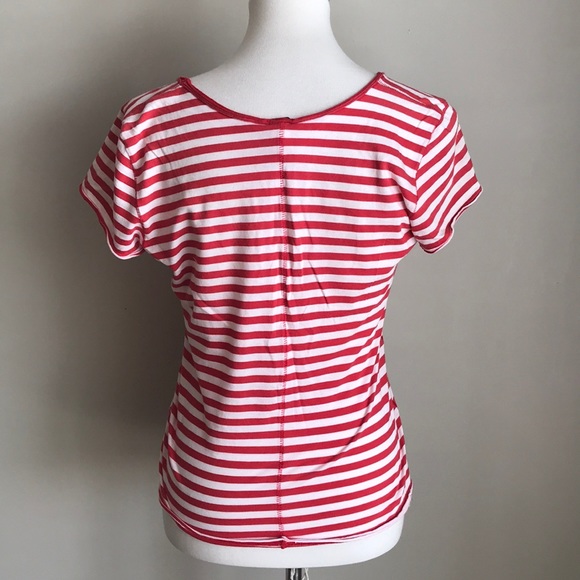 We The Free  |  V-neck Top! - Picture 3 of 8